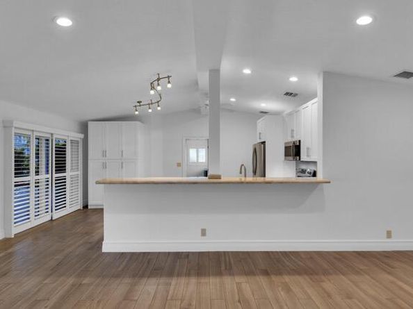 2642 NE 3rd Street, Pompano Beach FL 33062
