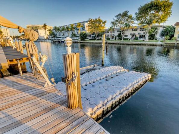 2642 NE 3rd Street, Pompano Beach FL 33062