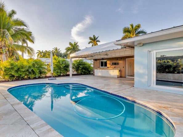 2642 NE 3rd Street, Pompano Beach FL 33062