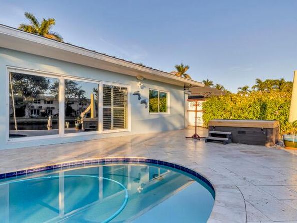 2642 NE 3rd Street, Pompano Beach FL 33062