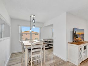 229 Chatham K, West Palm Beach FL 33417