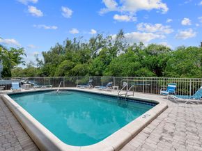 1400 NE 57th Ct 104, Fort Lauderdale FL 33334