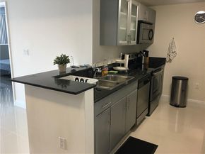 1861 NW South River Dr 2008, Miami FL 33125