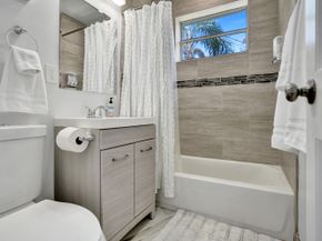2661 NE 20th Street, Pompano Beach FL 33062