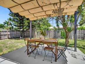 2661 NE 20th Street, Pompano Beach FL 33062