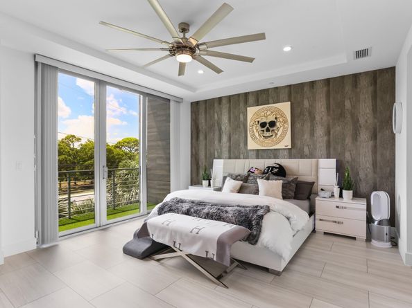4021 NW 18th Way, Boca Raton FL 33431