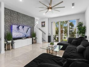 4021 NW 18th Way, Boca Raton FL 33431