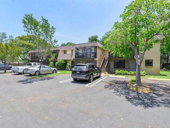 1325 S Flagler Avenue 104, Pompano Beach FL 33060