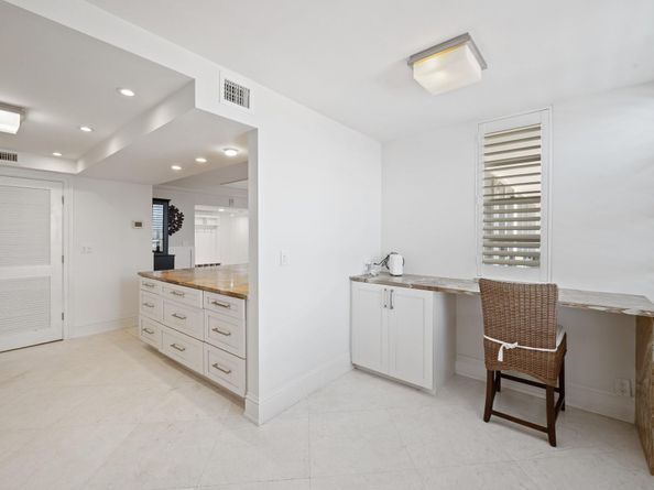 4300 N Ocean Blvd 16G, Fort Lauderdale FL 33308