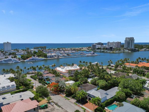 2614 Clematis Place, Fort Lauderdale FL 33301