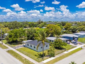 3025 NW 5 St, Fort Lauderdale FL 33311