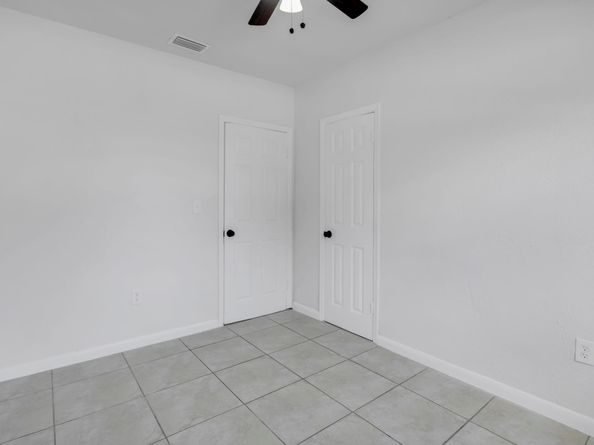 3025 NW 5 St, Fort Lauderdale FL 33311