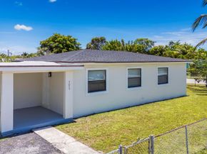 3025 NW 5 St, Fort Lauderdale FL 33311
