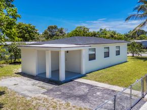 3025 NW 5 St, Fort Lauderdale FL 33311