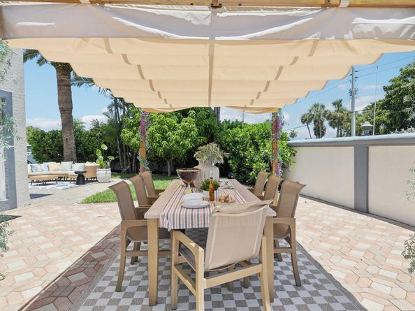 3900 NE 23rd Ter, Lighthouse Point FL 33064