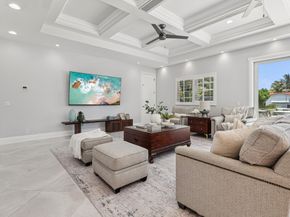 3900 NE 23rd Ter, Lighthouse Point FL 33064