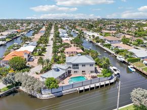 3900 NE 23rd Ter, Lighthouse Point FL 33064