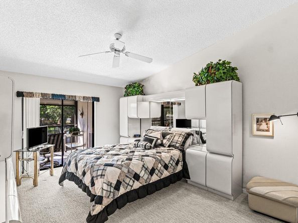 5020 Golfview Court 1422, Delray Beach FL 33484