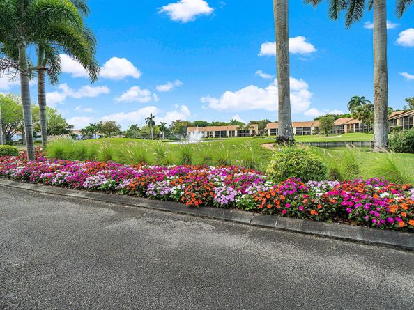 5020 Golfview Court 1422, Delray Beach FL 33484
