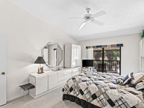 5020 Golfview Court 1422, Delray Beach FL 33484