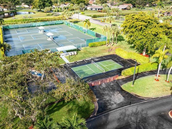 5020 Golfview Court 1422, Delray Beach FL 33484