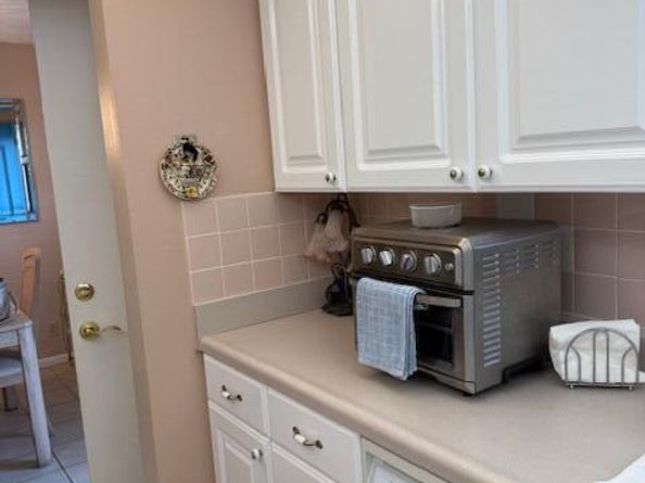 725 Lori Drive 313, Palm Springs FL 33461