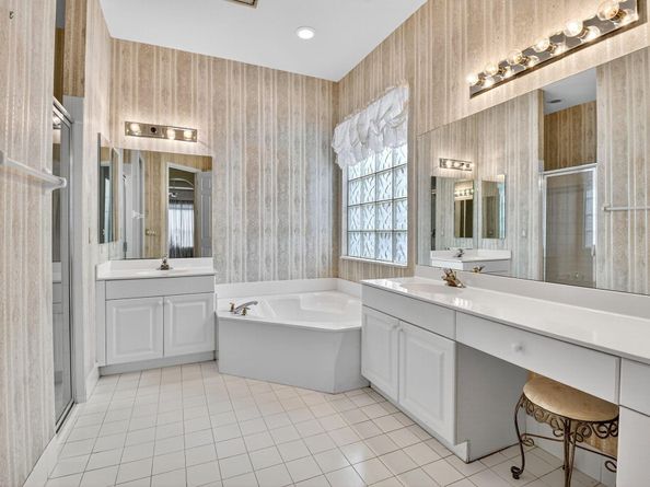 8820 Barrymore Lane, Boynton Beach FL 33472