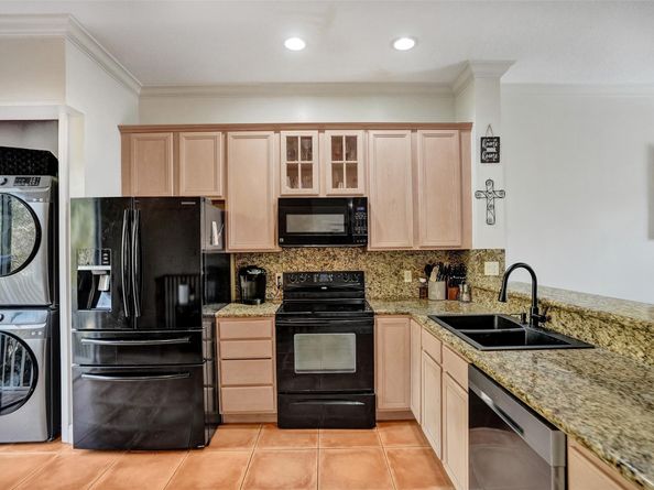 2453 NE 14th Street Cswy 2453, Pompano Beach FL 33062