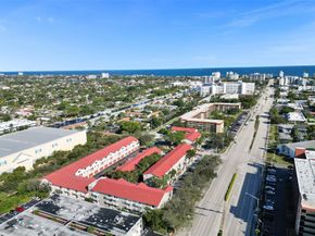 2453 NE 14th Street Cswy 2453, Pompano Beach FL 33062