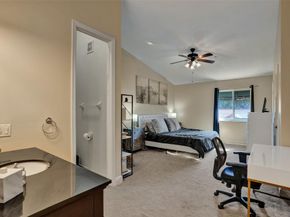 2453 NE 14th Street Cswy 2453, Pompano Beach FL 33062