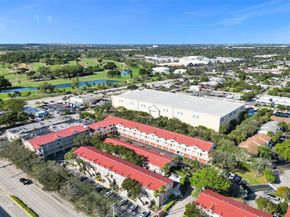 2453 NE 14th Street Cswy 2453, Pompano Beach FL 33062