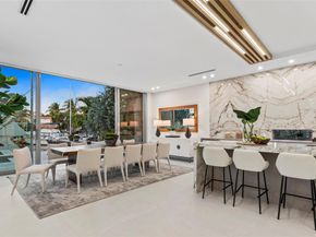 91 Fiesta Way, Fort Lauderdale FL 33301