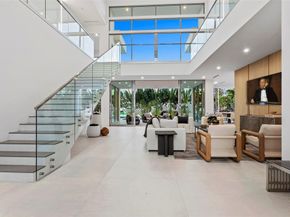 91 Fiesta Way, Fort Lauderdale FL 33301