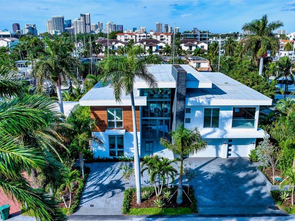 91 Fiesta Way, Fort Lauderdale FL 33301