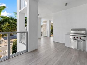 475 E Royal Palm Road 205, Boca Raton FL 33432