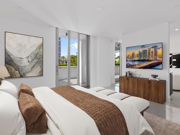 475 E Royal Palm Road 205, Boca Raton FL 33432