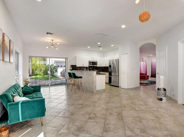 7363 Panache Way, Boca Raton FL 33433