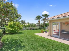 8210 Saint Johns Court, Wellington FL 33414