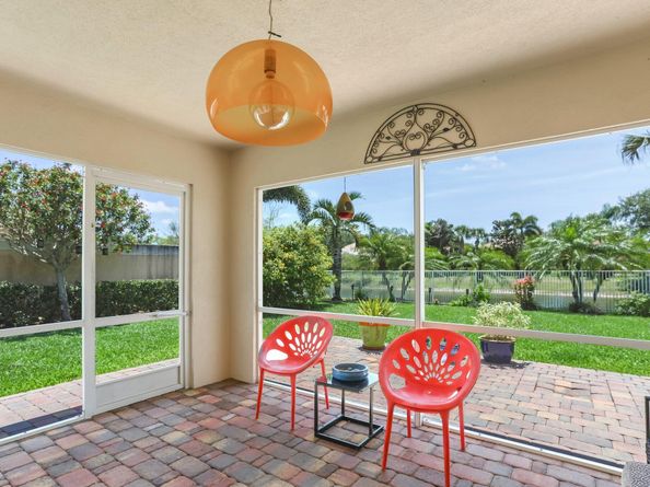 8210 Saint Johns Court, Wellington FL 33414