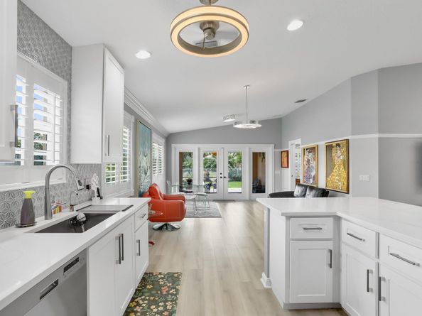 8210 Saint Johns Court, Wellington FL 33414
