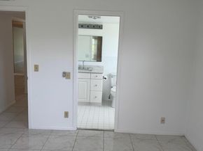 1036 Hythe B B, Boca Raton FL 33434