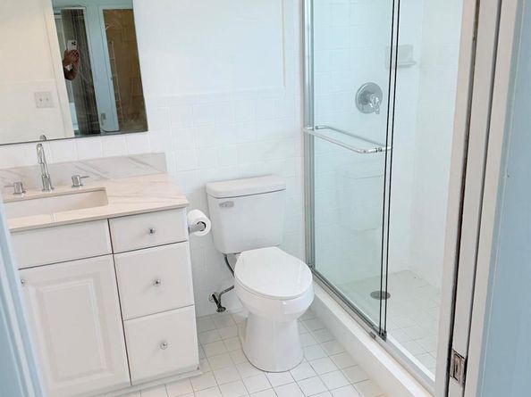 1036 Hythe B B, Boca Raton FL 33434