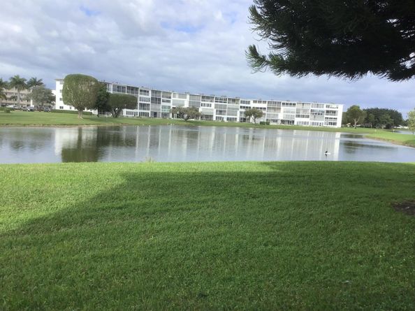 1036 Hythe B B, Boca Raton FL 33434