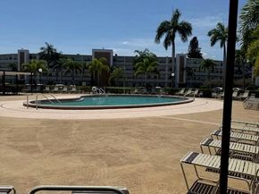 1036 Hythe B B, Boca Raton FL 33434