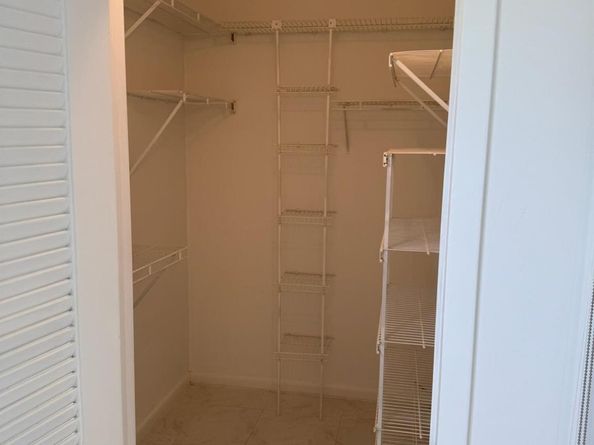 1036 Hythe B B, Boca Raton FL 33434