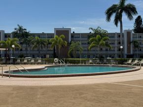 1036 Hythe B B, Boca Raton FL 33434