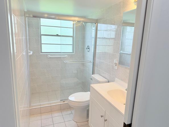 1036 Hythe B B, Boca Raton FL 33434