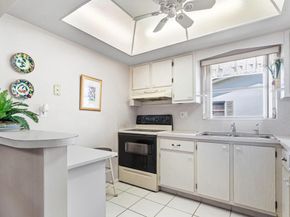 2805 Crosley Drive E H, West Palm Beach FL 33415