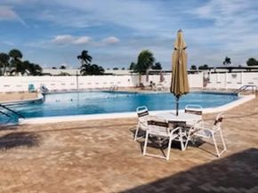 2805 Crosley Drive E H, West Palm Beach FL 33415