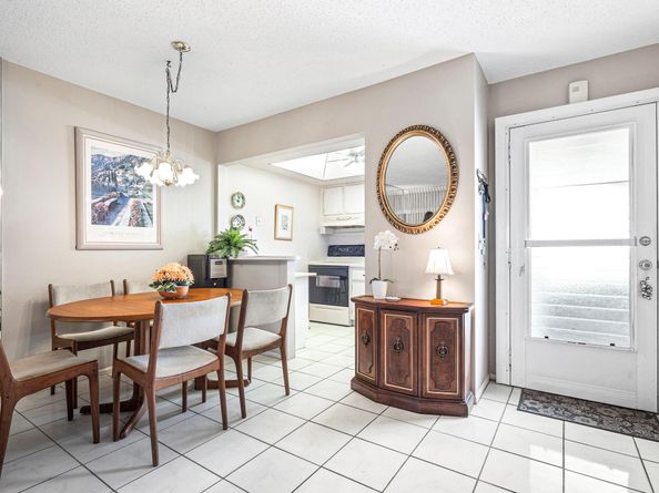 2805 Crosley Drive E H, West Palm Beach FL 33415